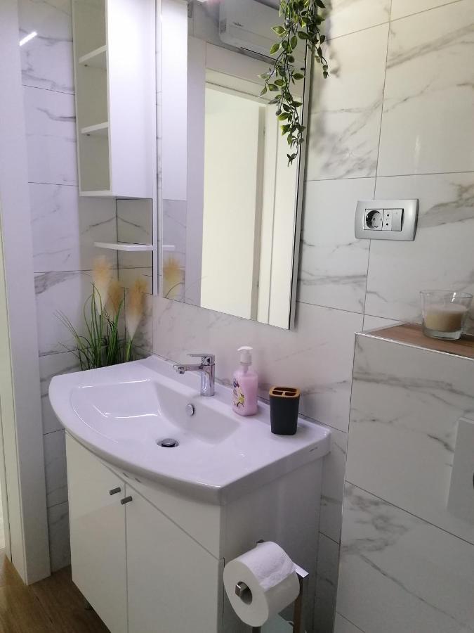 Holiday Home Tereza Medulin Bagian luar foto